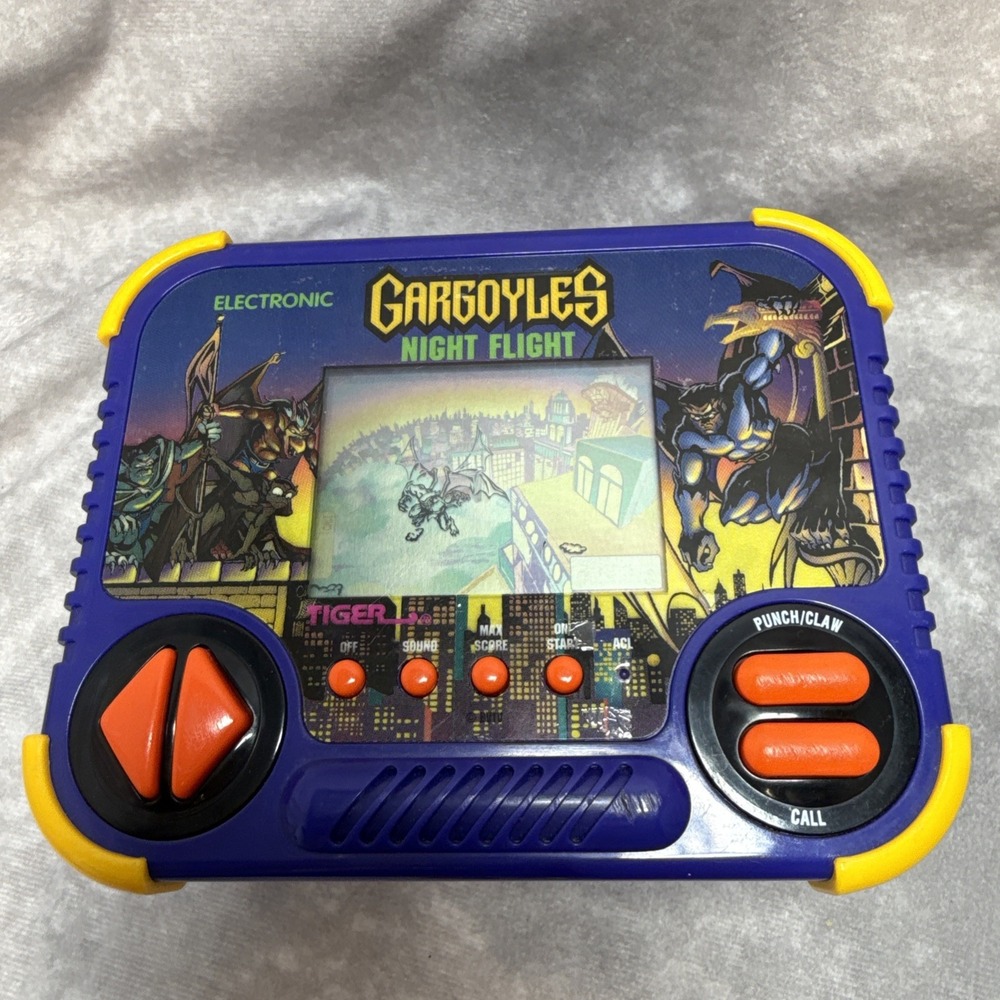 Vintage 1990 Gargoyles Night Flight Tiger Electronics Handheld Game Works